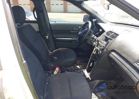 2019 Ford Police Interceptor z USA, uszkodzony, nr VIN 1FM5K8AR3KGA29655